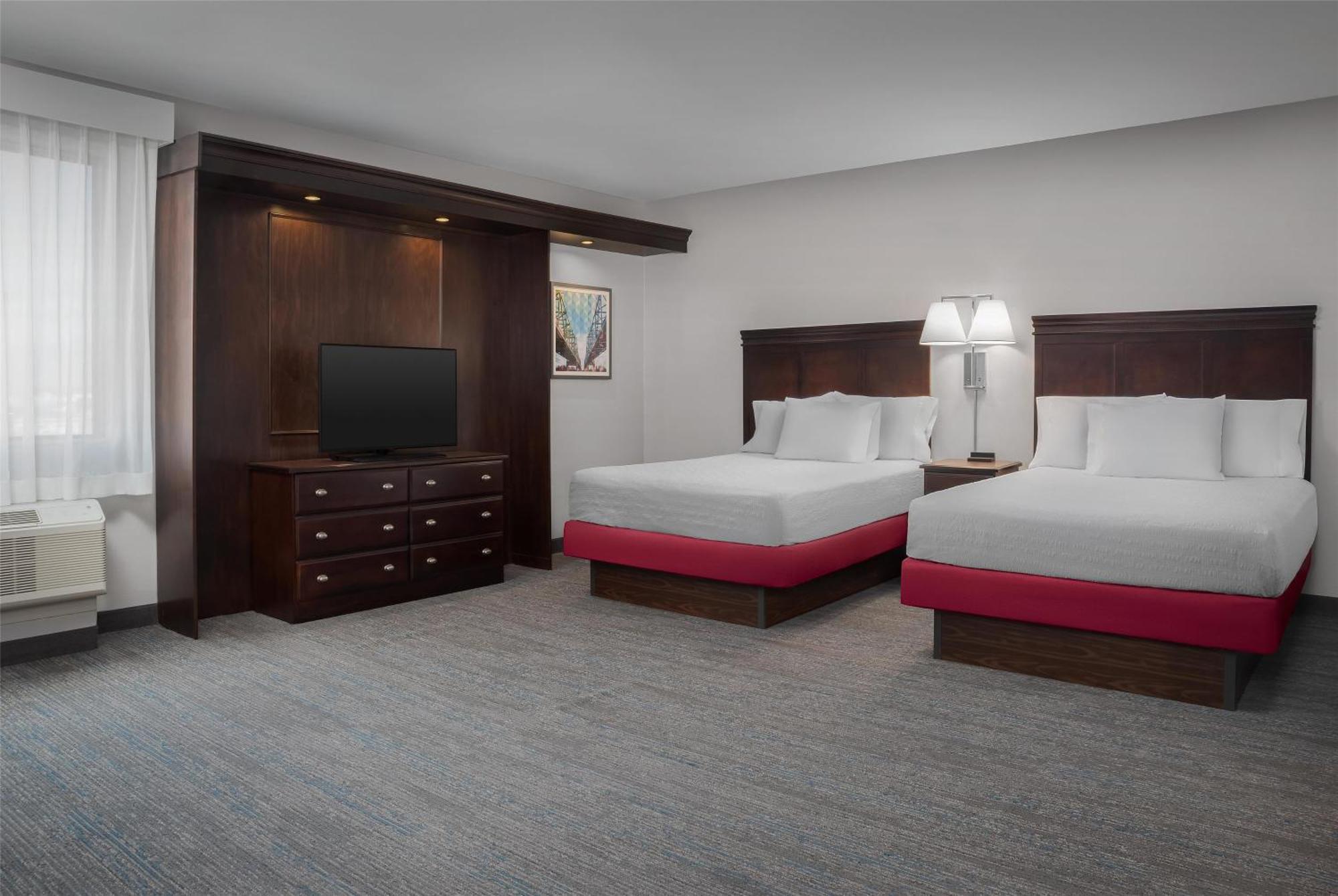 Hampton Inn & Suites Omaha-Downtown Екстер'єр фото