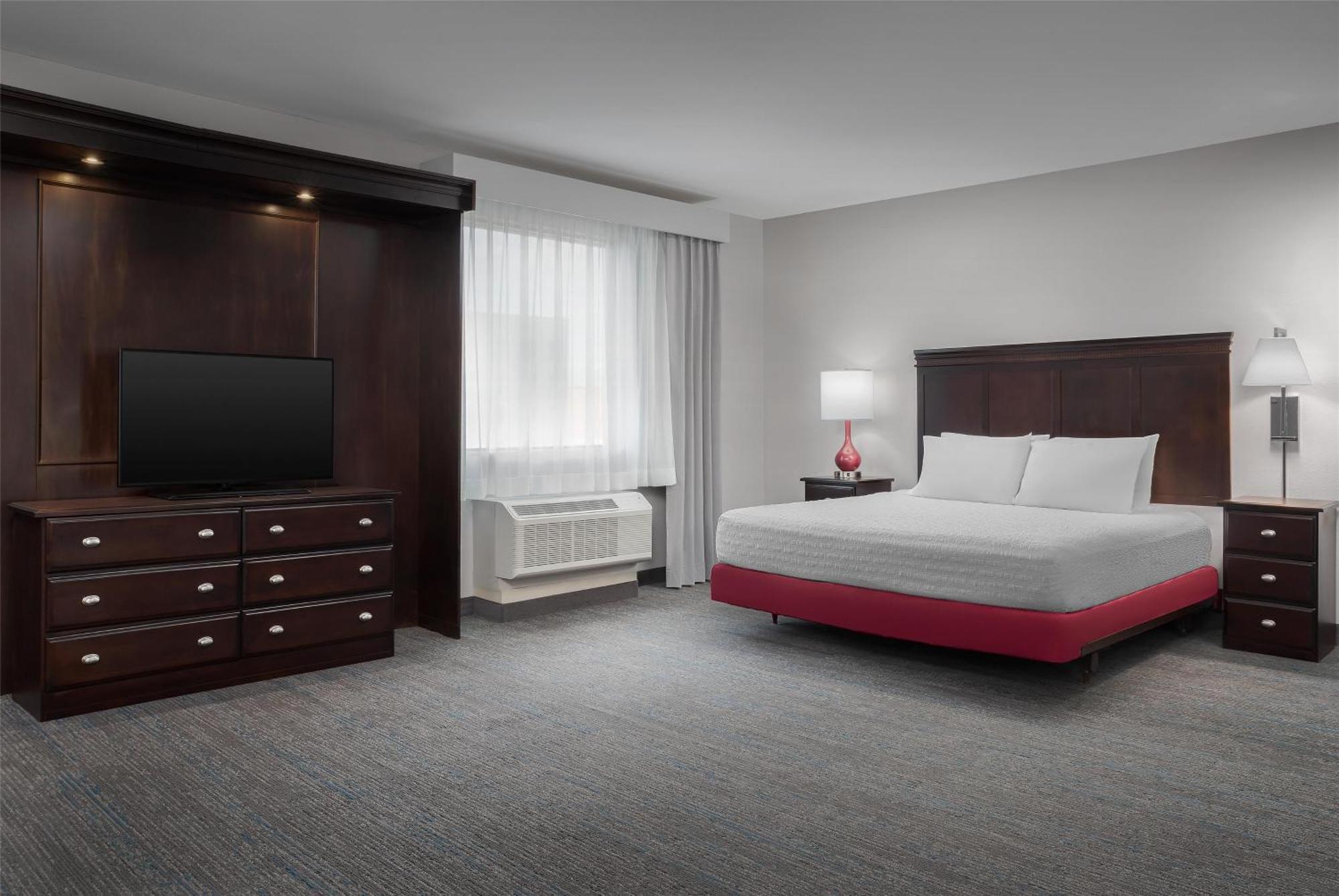 Hampton Inn & Suites Omaha-Downtown Екстер'єр фото